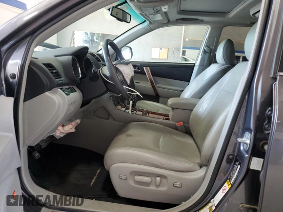 2013 Toyota Highlander Limited with VIN 5TDDK3EH4DS193218, listed as a Copart auction lot 59421055 with 146,607 mi miles and Salvage title. Bid and sale history available at DreamBid. Image 7.