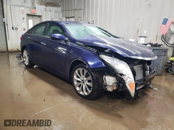 2012 Hyundai Sonata SE with VIN 5NPEC4AB1CH425688, listed as a Copart auction lot 48130535 with 235,099 mi miles and Salvage Title. Bid and sale history available at carsss.com. Image 4.