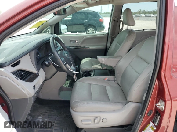 2020 Toyota Sienna XLE Auto Access Seat with VIN 5TDYZ3DC1LS076553, listed as a Copart auction lot 50412065 with 142,155 mi miles and Salvage Title. Bid and sale history available at carsss.com. Image 7.