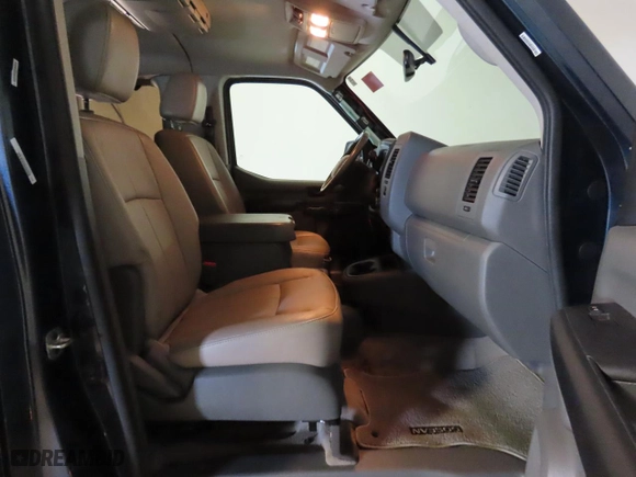 2020 Nissan NV Passenger NV3500 HD SL with VIN 5BZAF0AA3LN851131, listed as a Copart auction lot 78680004 with 80,372 mi miles and Salvage Title. Bid and sale history available at carsss.com. Image 5.