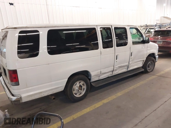 2008 Ford Econoline Passenger XL with VIN 1FDSS31L38DA89091, listed as a IAAI auction lot 41376194 with 136,554 mi miles and . Bid and sale history available at DreamBid. Image 4.