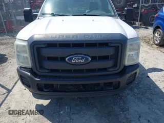 2015 Ford F-250 XL z VIN 1FTBF2A63FEA98829, wystawiony jako IAAI lot #41991193 z przebiegiem 183 806 mil mil oraz . Historia ofert i sprzedaży dostępna na DreamBid. Obrazek 12.