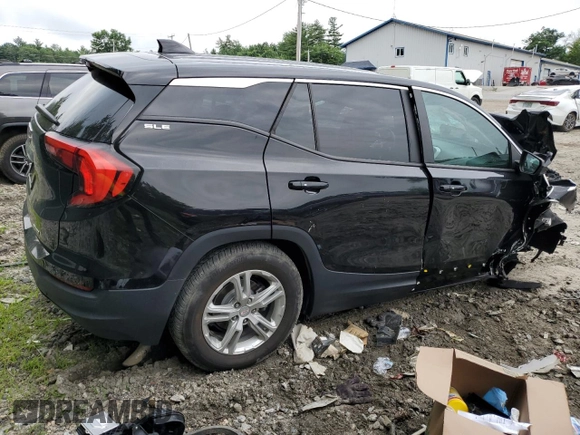 2021 GMC Terrain SLE with VIN 3GKALTEV8ML331424, listed as a Copart auction lot 61716814 with 8,814 mi miles and Salvage Title. Bid and sale history available at carsss.com. Image 3.