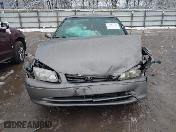 2001 Toyota Camry CE with VIN 4T1BG22K11U036462, listed as a IAAI auction lot 41606683 with 217,077 mi miles and . Bid and sale history available at DreamBid. Image 6.