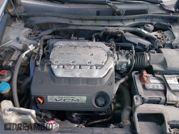 2009 Honda Accord EX-L with VIN 1HGCP36849A033261, listed as a IAAI auction lot 42116876 with 301,126 mi miles and . Bid and sale history available at DreamBid. Image 10.