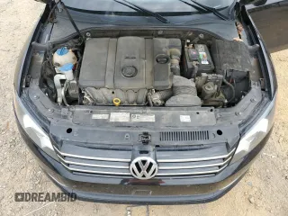 2013 Volkswagen Passat SE z VIN 1VWBH7A3XDC148855, wystawiony jako Copart lot #54300275 z przebiegiem 140 119 mil mil oraz Czysty tytuł • Clean title. Historia ofert i sprzedaży dostępna na DreamBid. Obrazek 11.