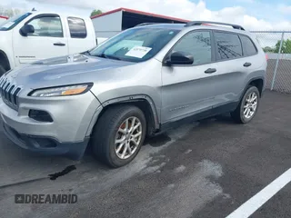 2016 Jeep Cherokee Sport with VIN 1C4PJLAB0GW207556, listed as a IAAI auction lot 42070738 with 218,142 mi miles and . Bid and sale history available at DreamBid. Image 17.