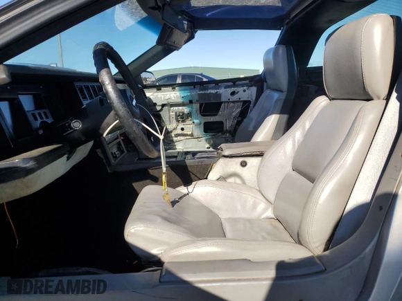 1986 Chevrolet Corvette with VIN 1G1YY0783G5107511, listed as a Copart auction lot 49959345 with 40,375 mi miles and Salvage Title. Bid and sale history available at carsss.com. Image 7.