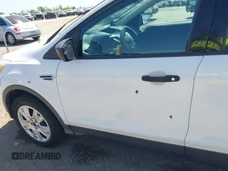 2013 Ford Escape S with VIN 1FMCU0F70DUA24170, listed as a IAAI auction lot 42010101 with 169,247 mi miles. Bid and sale history available at carsss.com. Image 6.