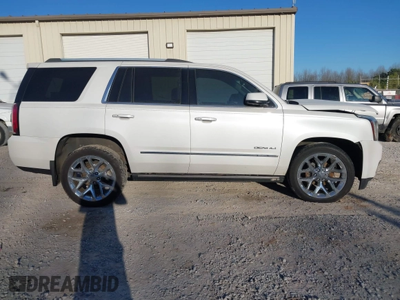2018 GMC Yukon Denali with VIN 1GKS2CKJ4JR218924, listed as a IAAI auction lot 41702225 with 114,719 mi miles. Bid and sale history available at carsss.com. Image 13.