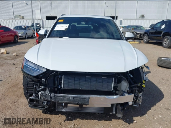 2024 Audi Q5 S line Premium Plus с VIN WA1E2AFYXR2135114, выставлен на аукционе IAAI как лот 41734594 с пробегом 2 354 миль миль и . История ставок и продаж доступна на DreamBid. Изображение 13.