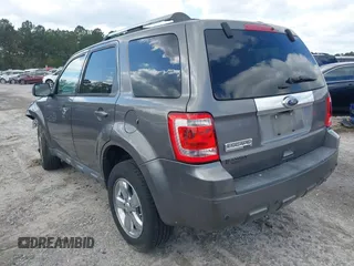 2012 Ford Escape Limited z VIN 1FMCU0E77CKA55069, wystawiony jako IAAI lot #41965439 z przebiegiem 138 186 mil mil oraz . Historia ofert i sprzedaży dostępna na DreamBid. Obrazek 3.