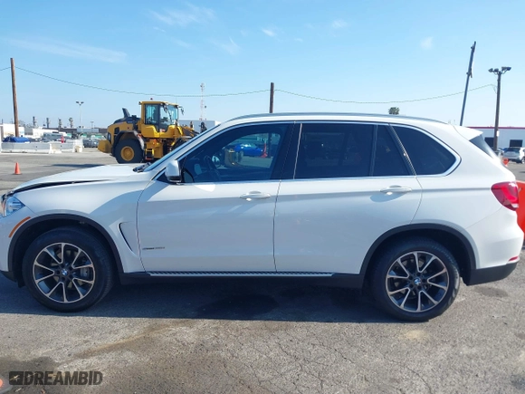 2017 BMW X5 sDrive35i with VIN 5UXKR2C53H0U19763, listed as a IAAI auction lot 41895725 with 101,361 mi miles. Bid and sale history available at carsss.com. Image 14.