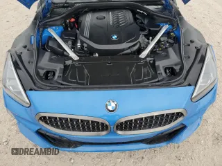 2020 BMW Z4 sDriveM40i with VIN WBAHF9C05LWW40270, listed as a Copart auction lot 82405734 with 0 mi miles and Non Repairable. Bid and sale history available at carsss.com. Image 11.