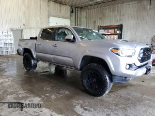 2020 Toyota Tacoma SR5 z VIN 5TFCZ5AN7LX222217, wystawiony jako Copart lot #45892765 z przebiegiem 79 098 mil mil oraz Szkoda całkowita • Salvage title. Historia ofert i sprzedaży dostępna na DreamBid. Obrazek 4.