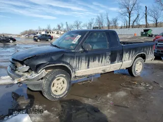 2001 Chevrolet S-10 LS with VIN 1GCDT19W518226205, listed as a Copart auction lot 88791935 with 116,446 mi miles and Salvage Title. Bid and sale history available at DreamBid. Image 1.