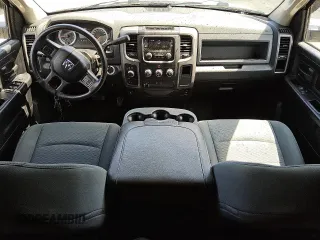 2014 Ram 1500 Express z VIN 1C6RR7KT5ES163310, wystawiony jako Copart lot #58201045 z przebiegiem 139 122 mil mil oraz Czysty tytuł • Clean title. Historia ofert i sprzedaży dostępna na DreamBid. Obrazek 8.