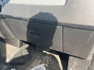 2013 Ford F-150 XL с VIN 1FTFX1EF1DKE89253, выставлен на аукционе IAAI как лот 42575807 с пробегом 211 037 миль миль и . История ставок и продаж доступна на DreamBid. Изображение 20.