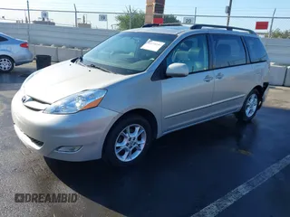 2006 Toyota Sienna XLE with VIN 5TDZA22C06S509177, listed as a IAAI auction lot 41033240 with 163,323 mi miles. Bid and sale history available at carsss.com. Image 18.