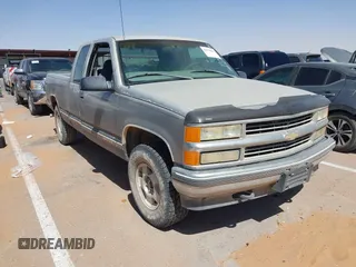 1998 Chevrolet Silverado 1500 with VIN 2GCEK19R4W1134434, listed as a IAAI auction lot 42170893 with 112,551 mi miles and . Bid and sale history available at DreamBid. Image 1.