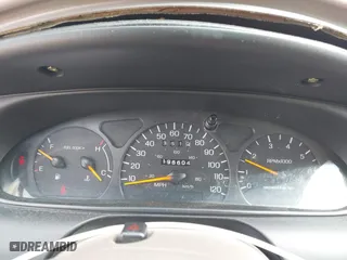 1998 Ford Taurus SE Comfort with VIN 1FAFP53S2WA255080, listed as a IAAI auction lot 41541015 with 196,604 mi miles. Bid and sale history available at carsss.com. Image 7.