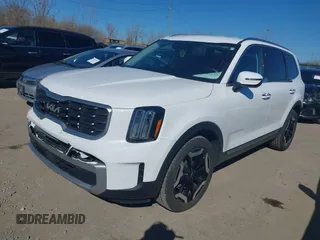 2023 Kia Telluride S with VIN 5XYP6DGCXPG347098, listed as a IAAI auction lot 41785572 with 20,821 mi miles and . Bid and sale history available at carsss.com. Image 17.