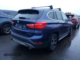2019 BMW X1 xDrive28i with VIN WBXHT3C53K5L37533, listed as a Copart auction lot 71040942 with 44,237 mi miles. Bid and sale history available at carsss.com. Image 3.