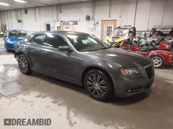 2014 Chrysler 300 with VIN 2C3CCAGG0EH179435, listed as a IAAI auction lot 41202319 with 149,410 mi miles. Bid and sale history available at carsss.com. Image 1.