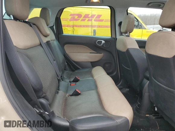 2015 FIAT 500L Lounge with VIN ZFBCFACH5FZ033778, listed as a Copart auction lot 42544395 with 20,888 mi miles and Salvage Title. Bid and sale history available at carsss.com. Image 10.