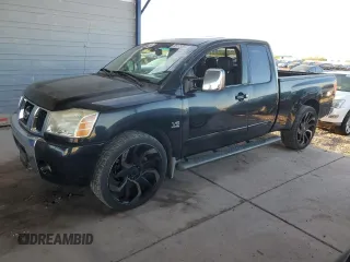 2004 Nissan Titan SE z VIN 1N6AA06A44N578884, wystawiony jako Copart lot #55173795 z przebiegiem 261 295 mil mil oraz Szkoda całkowita • Salvage title. Historia ofert i sprzedaży dostępna na DreamBid. Obrazek 1.
