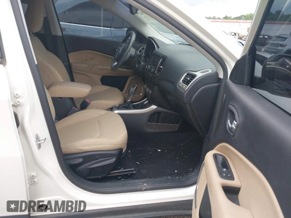 2018 Jeep Compass Sport с VIN 3C4NJCAB4JT250799, выставлен на аукционе IAAI как лот 42092922 с пробегом 91 073 миль миль и . История ставок и продаж доступна на DreamBid. Изображение 5.