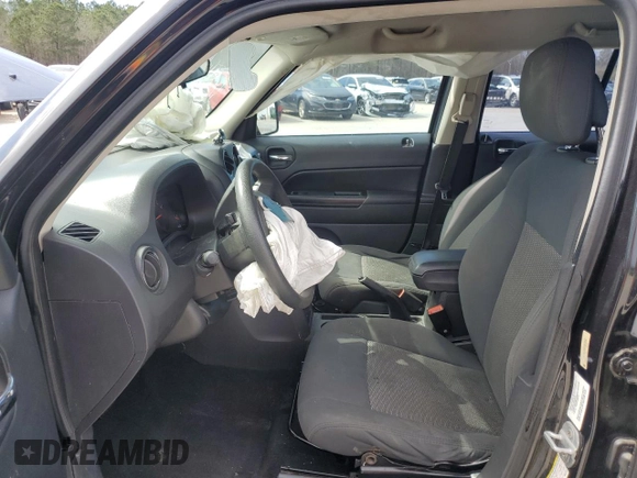 2010 Jeep Patriot Sport with VIN 1J4NT2GB6AD644400, listed as a Copart auction lot 48249675 with 164,958 mi miles and Salvage Title. Bid and sale history available at carsss.com. Image 7.