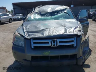 2008 Honda Pilot VP with VIN 5FNYF28298B005049, listed as a IAAI auction lot 41778449 with 139,505 mi miles. Bid and sale history available at carsss.com. Image 13.