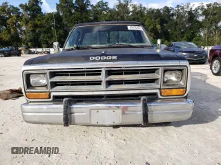 1986 Dodge Trucks z VIN 1B7HD14TXGS016934, wystawiony jako Copart lot #69426432 z przebiegiem 333 mil mil oraz Szkody całkowita. Historia ofert i sprzedaży dostępna na DreamBid. Obrazek 5.