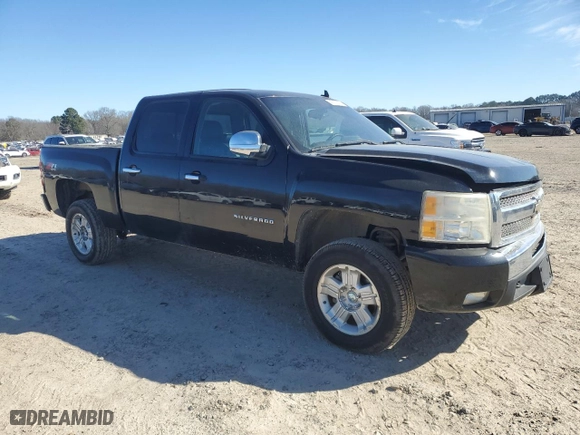 2010 Chevrolet Silverado 1500 LT with VIN 3GCRKSE38AG258831, listed as a Copart auction lot 46121205 with 166,821 mi miles and Salvage Title. Bid and sale history available at carsss.com. Image 4.