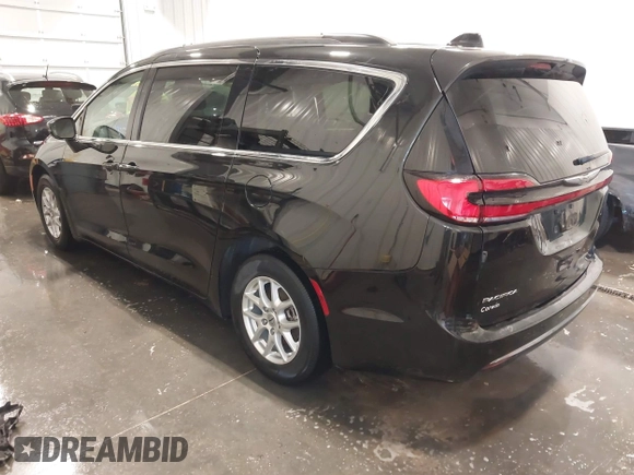 2022 Chrysler Pacifica Touring L with VIN 2C4RC1BG0NR170029, listed as a IAAI auction lot 41890660 with 88,121 mi miles and . Bid and sale history available at DreamBid. Image 3.