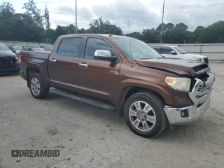 2015 Toyota Tundra Platinum z VIN 5TFGY5F15FX190172, wystawiony jako Copart lot #70645734 z przebiegiem 265 516 mil mil oraz Szkoda całkowita • Salvage title. Historia ofert i sprzedaży dostępna na DreamBid. Obrazek 4.