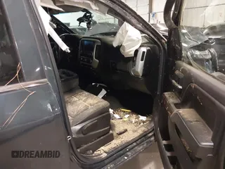 2017 GMC Sierra 1500 SLE z VIN 1GTV2MEC2HZ194077, wystawiony jako IAAI lot #41509400 z przebiegiem Nie podano mil oraz . Historia ofert i sprzedaży dostępna na DreamBid. Obrazek 5.