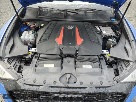 2022 Audi RS Q8 z VIN WU1ARBF15ND007471, wystawiony jako Copart lot #85458484 z przebiegiem Nie podano mil oraz Szkoda całkowita • Salvage title. Historia ofert i sprzedaży dostępna na DreamBid. Obrazek 12.