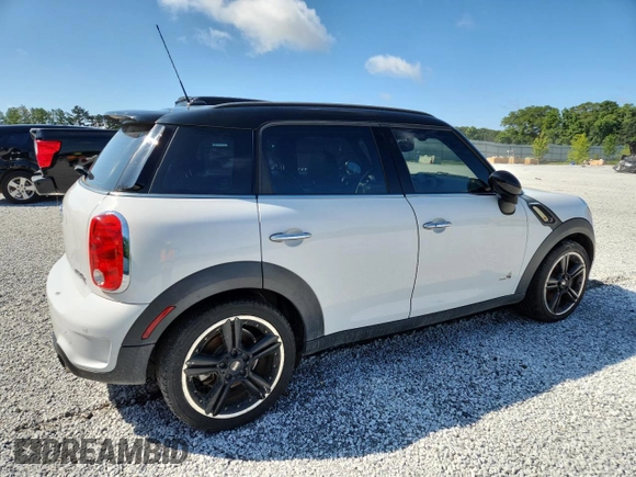 2012 MINI Countryman S with VIN WMWZC5C55CWL57837, listed as a Copart auction lot 63086355 with 81,985 mi miles and Clean title. Bid and sale history available at DreamBid. Image 3.