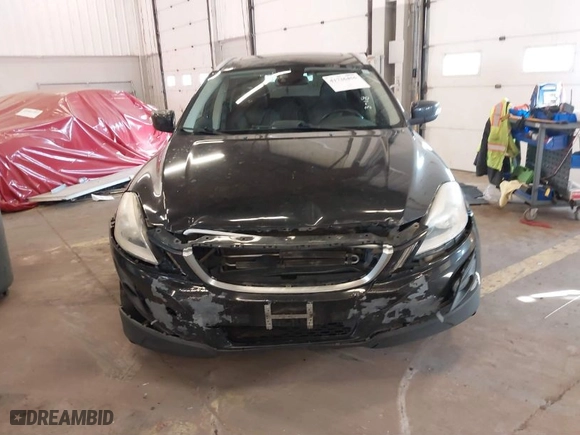 2010 Volvo XC60 3.0T with VIN YV4992DZXA2020907, listed as a IAAI auction lot 41736455 with 140,890 mi miles. Bid and sale history available at carsss.com. Image 12.