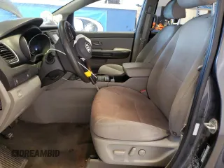 2015 Kia Sedona LX with VIN KNDMB5C15F6067101, listed as a Copart auction lot 53051634 with 151,334 mi miles and Salvage Title. Bid and sale history available at carsss.com. Image 7.