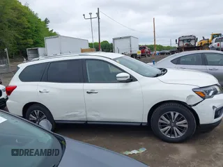 2019 Nissan Pathfinder SV with VIN 5N1DR2MM5KC577300, listed as a IAAI auction lot 42271469 with 110,849 mi miles and . Bid and sale history available at DreamBid. Image 13.