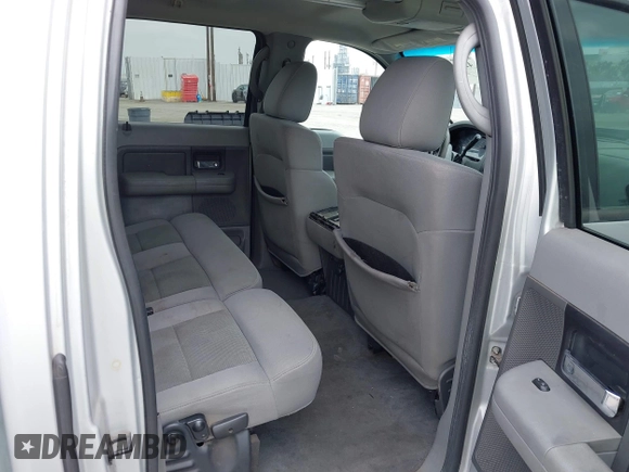 2004 Ford F-150 XLT with VIN 1FTRW12WX4KD53787, listed as a IAAI auction lot 42157594 with 229,225 mi miles and . Bid and sale history available at DreamBid. Image 8.