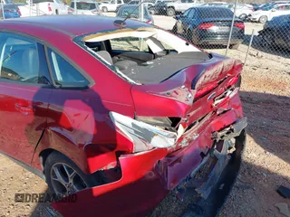 2014 Ford Focus SE с VIN 1FADP3F25EL231270, выставлен на аукционе IAAI как лот 41782043 с пробегом 123 836 миль миль и . История ставок и продаж доступна на DreamBid. Изображение 13.