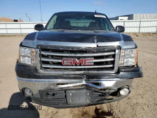 2013 GMC Sierra 1500 SLT with VIN 3GTP2WE73DG367638, listed as a Copart auction lot 52028535 with 140,086 mi miles and Salvage title. Bid and sale history available at DreamBid. Image 5.
