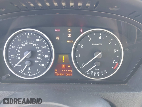 2008 BMW X5 3.0si with VIN 5UXFE43528L023170, listed as a IAAI auction lot 41892624 with 154,544 mi miles. Bid and sale history available at carsss.com. Image 7.