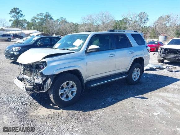 2020 Toyota 4Runner SR5 with VIN JTEBU5JR5L5762122, listed as a IAAI auction lot 41641641 with 85,653 mi miles. Bid and sale history available at carsss.com. Image 18.