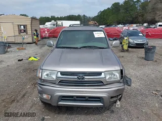 2002 Toyota 4Runner Limited with VIN JT3GN87R520229610, listed as a IAAI auction lot 41806628 with 338,035 mi miles. Bid and sale history available at carsss.com. Image 12.