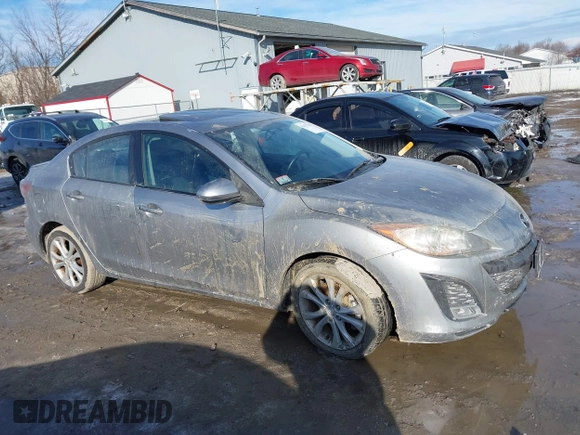 2010 Mazda 3 S Grand Touring z VIN JM1BL1S68A1276008, wystawiony jako IAAI lot #41453232 z przebiegiem 40 623 mil mil oraz . Historia ofert i sprzedaży dostępna na DreamBid. Obrazek 13.